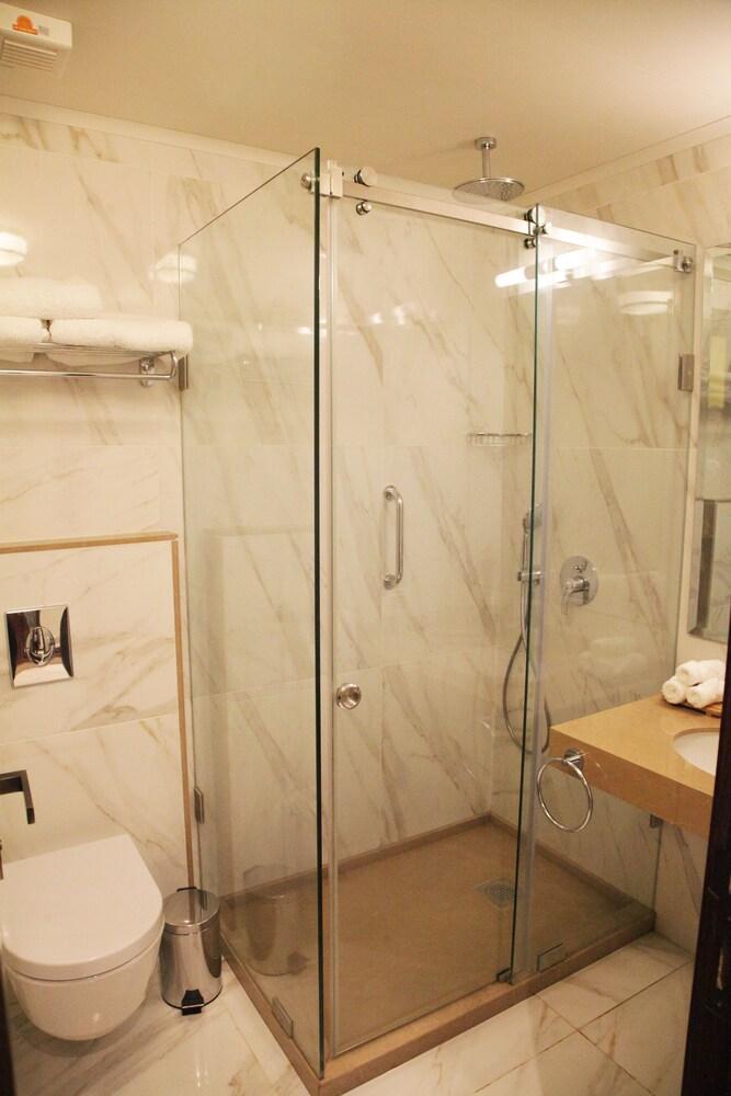 Grand Concerto Hotel 베이루트 외부 사진